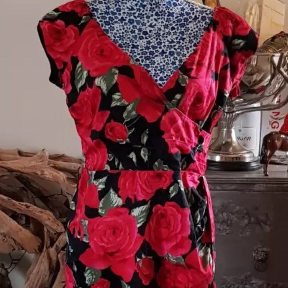 Pretty Dress Company Dress Size UK 16